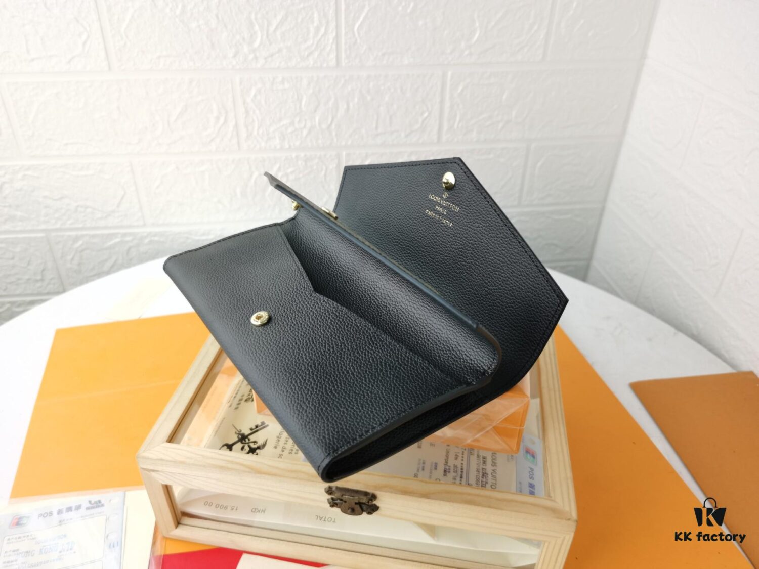 Top Quality Genuine 💎 [Real Photo, Original Background] M64317 Elegant Grained Calfskin with Iconic Monogram Canvas Wallet