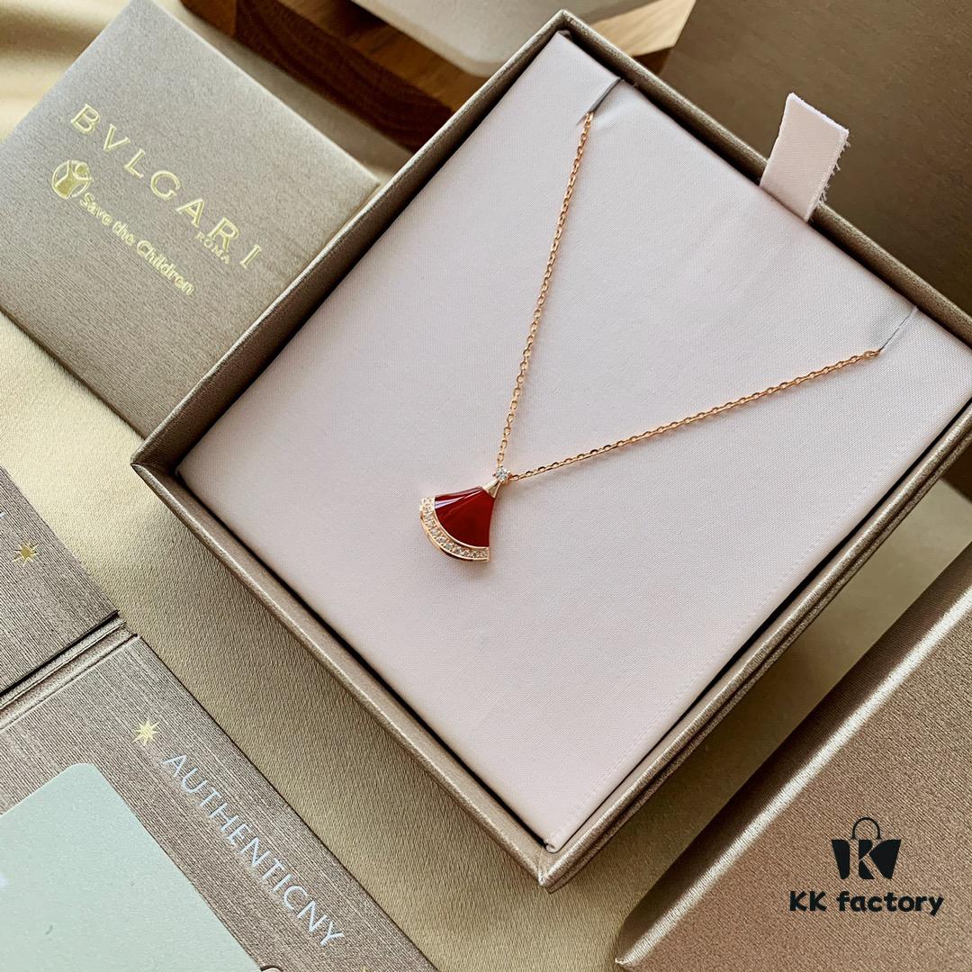 S925 Silver Plated with 18K Gold Bvlgari Divas' Dream Series Natural Red Agate Fan Pendant Necklace