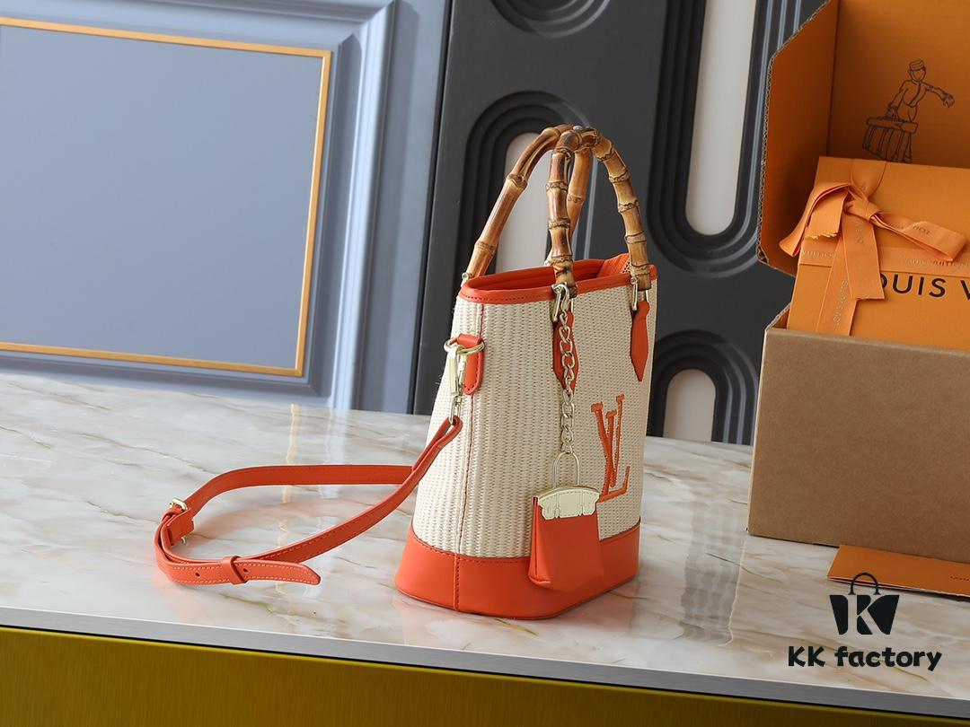 Upgraded Original M66588 Wallet On Chain Handbag from Louis Vuitton LV Bloom Collection