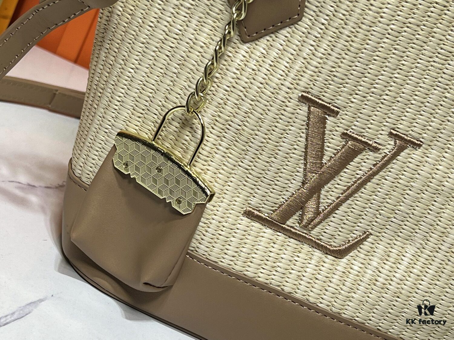 Upgraded Original 66588 Wallet On Chain Handbag from Louis Vuitton LV Bloom Collection