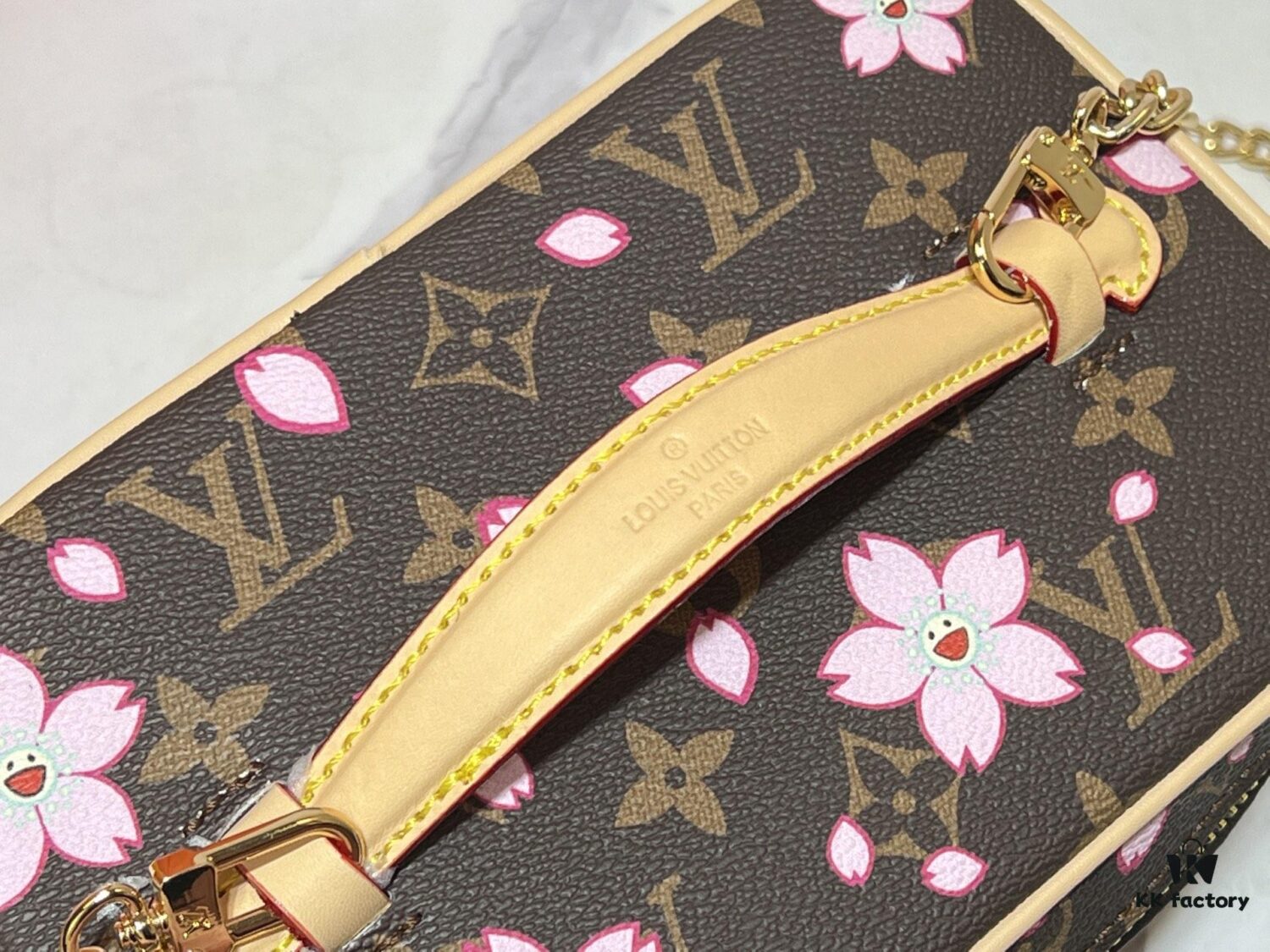 Upgraded Original M14181 M44495 M42265 M44936 M42263 Nice Mini Cosmetic Case