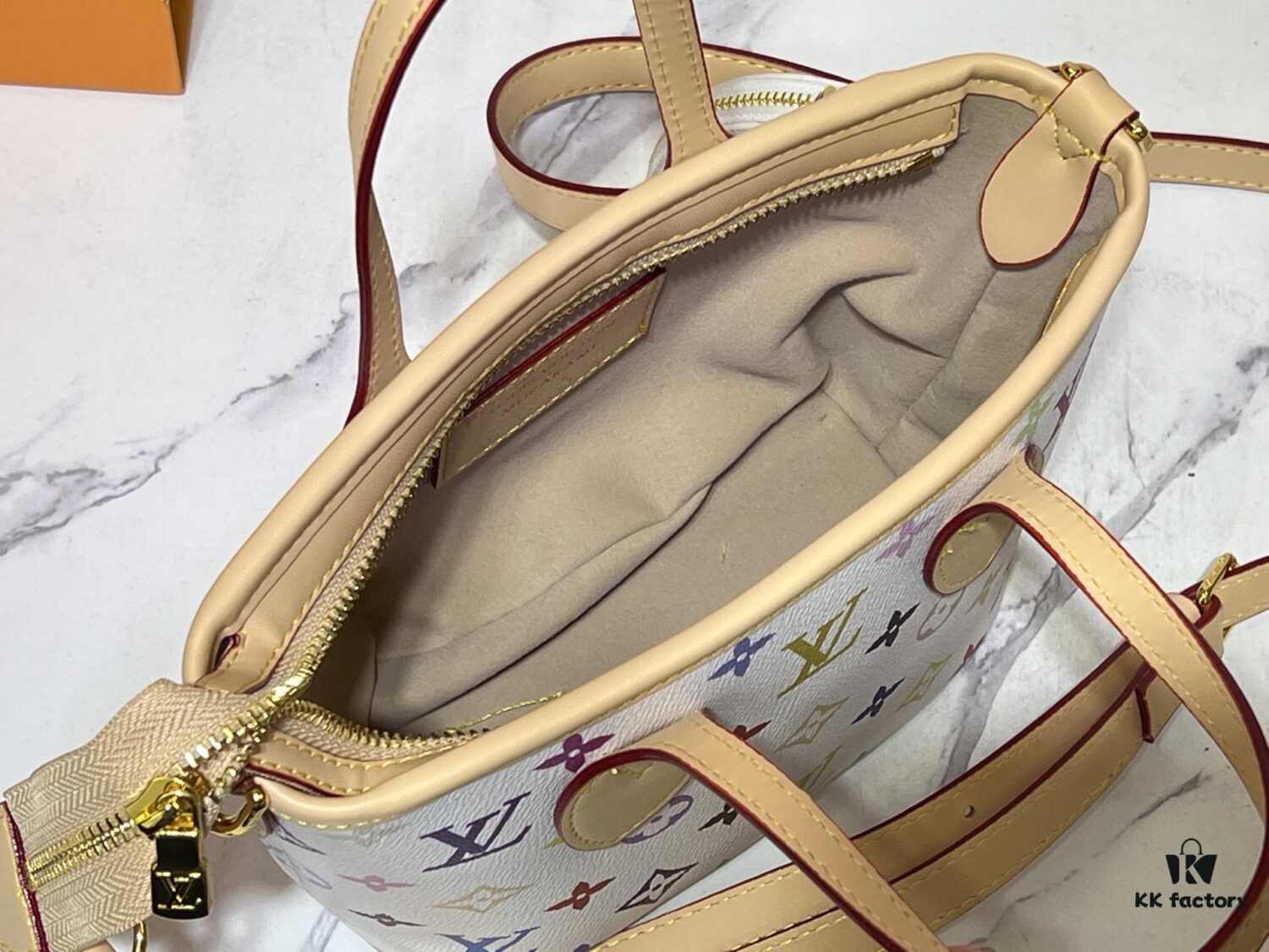 M46705 NEVERFULL BB Bag in White with Tricolor Design, Collaborated with Takashi Murakami