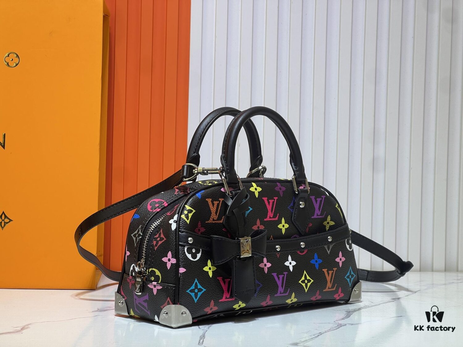 Upgraded Original M13084 Handbag East West