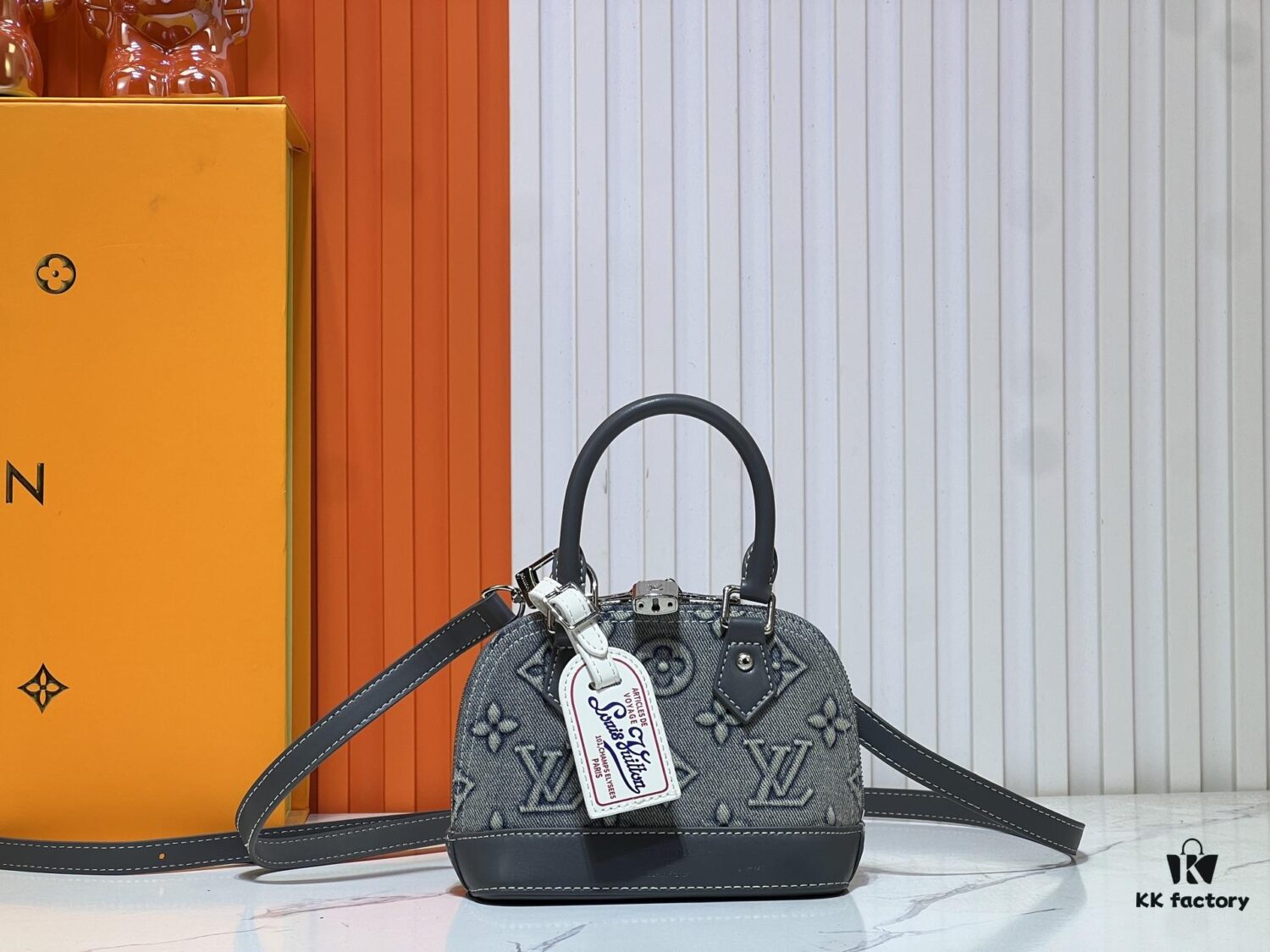 Upgraded Original Embossed Denim [Alma Nano Shell Handbag] M82717 Mini Shell Bag Series New Launch Nano Alma Bag
