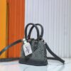 Upgraded Original Embossed Denim [Alma Nano Shell Handbag] M82717 Mini Shell Bag Series New Launch Nano Alma Bag