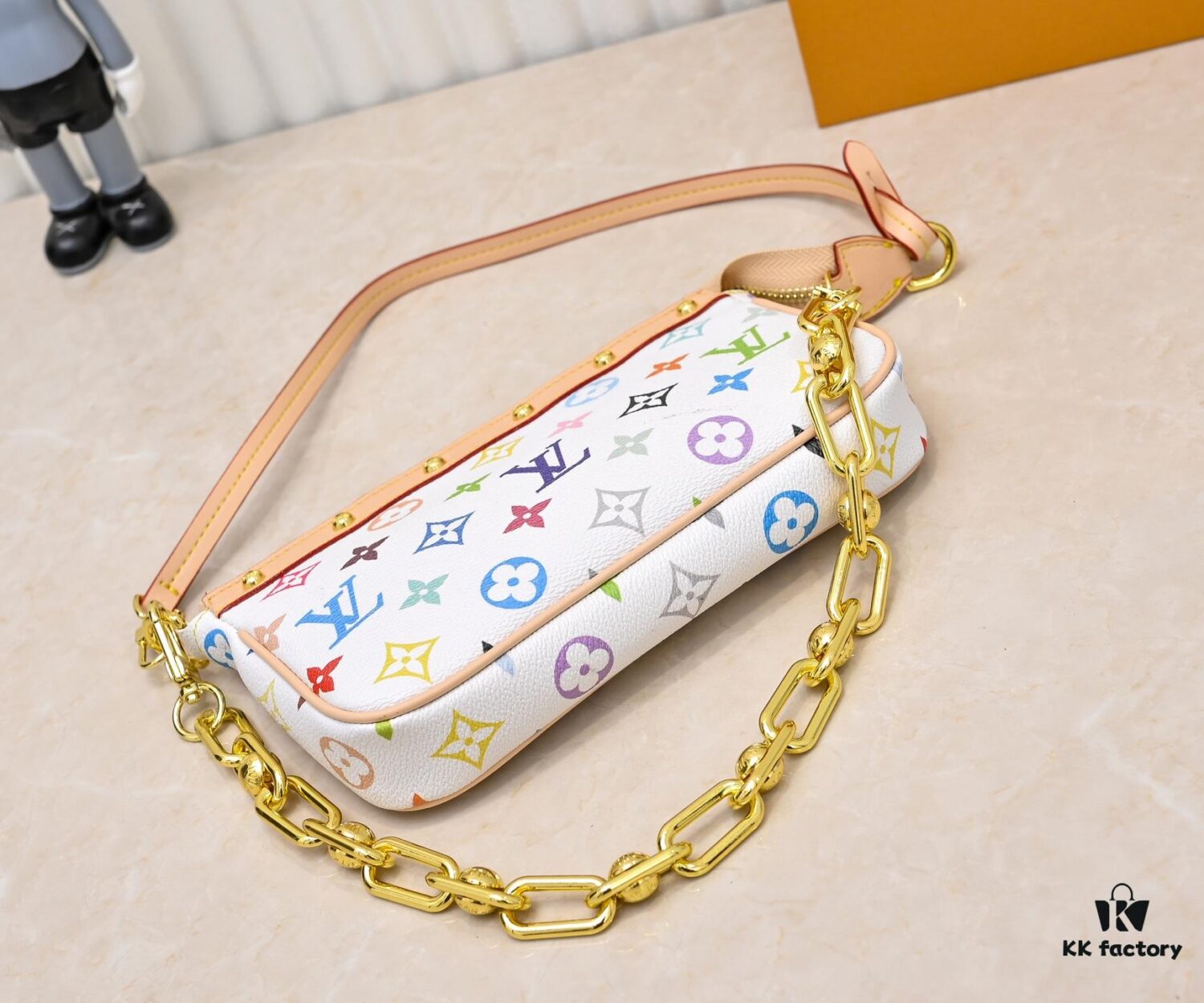 M13404 Black Color White Color Coated Canvas Pochette Accessoires Bag