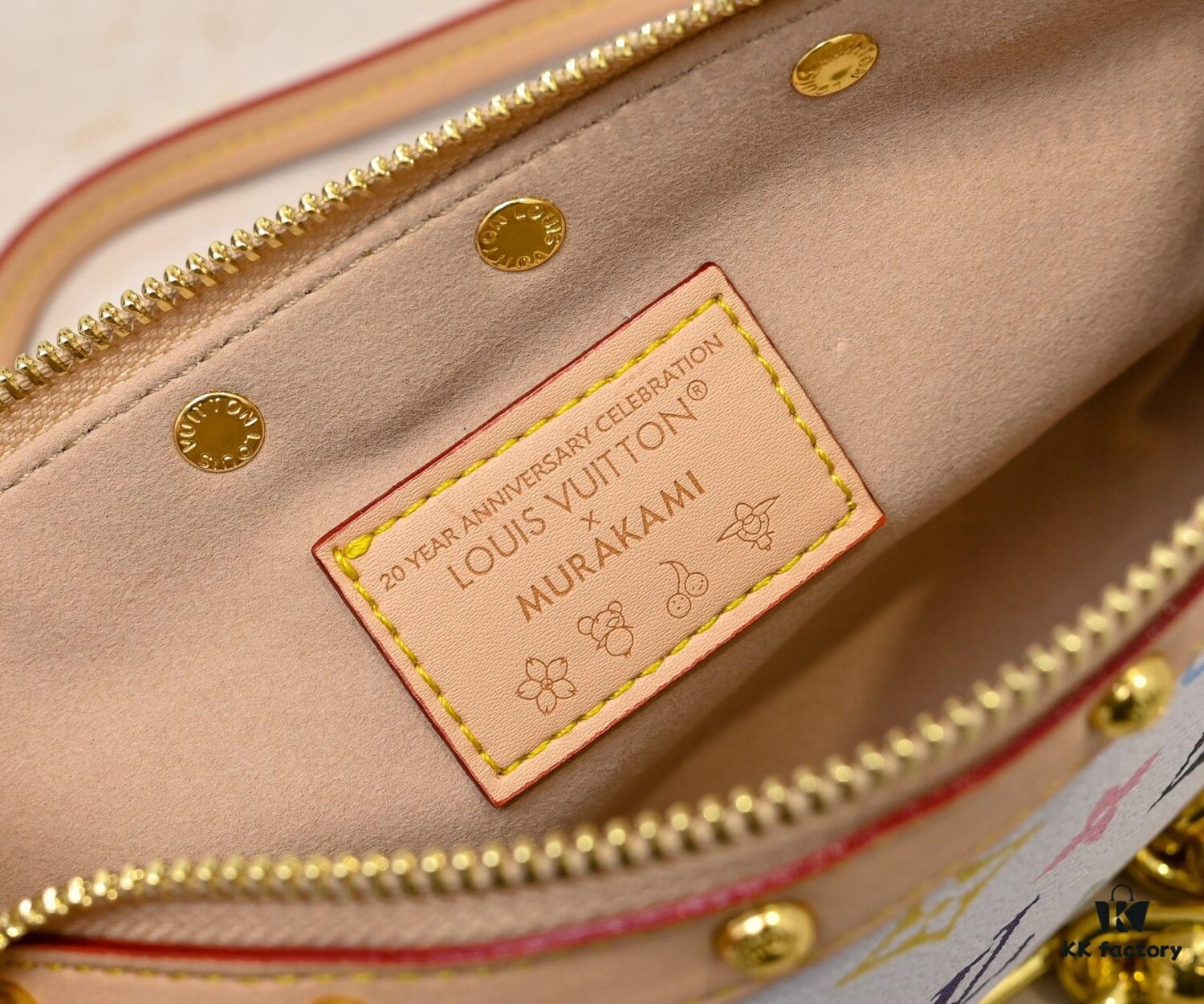 M13404 Black Color White Color Coated Canvas Pochette Accessoires Bag