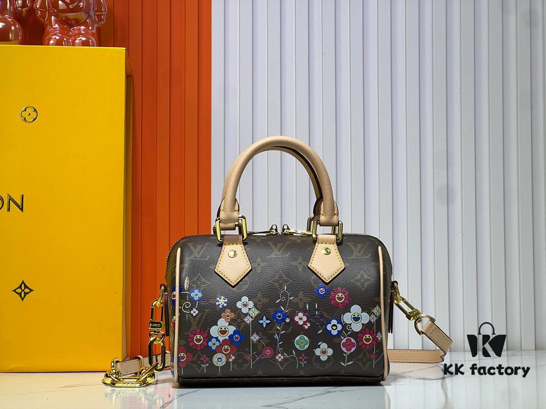 69303914f09edb6de4c4cf2b Speedy Bandoulière 20 Handbag in Monogram Canvas with Cowhide Trim