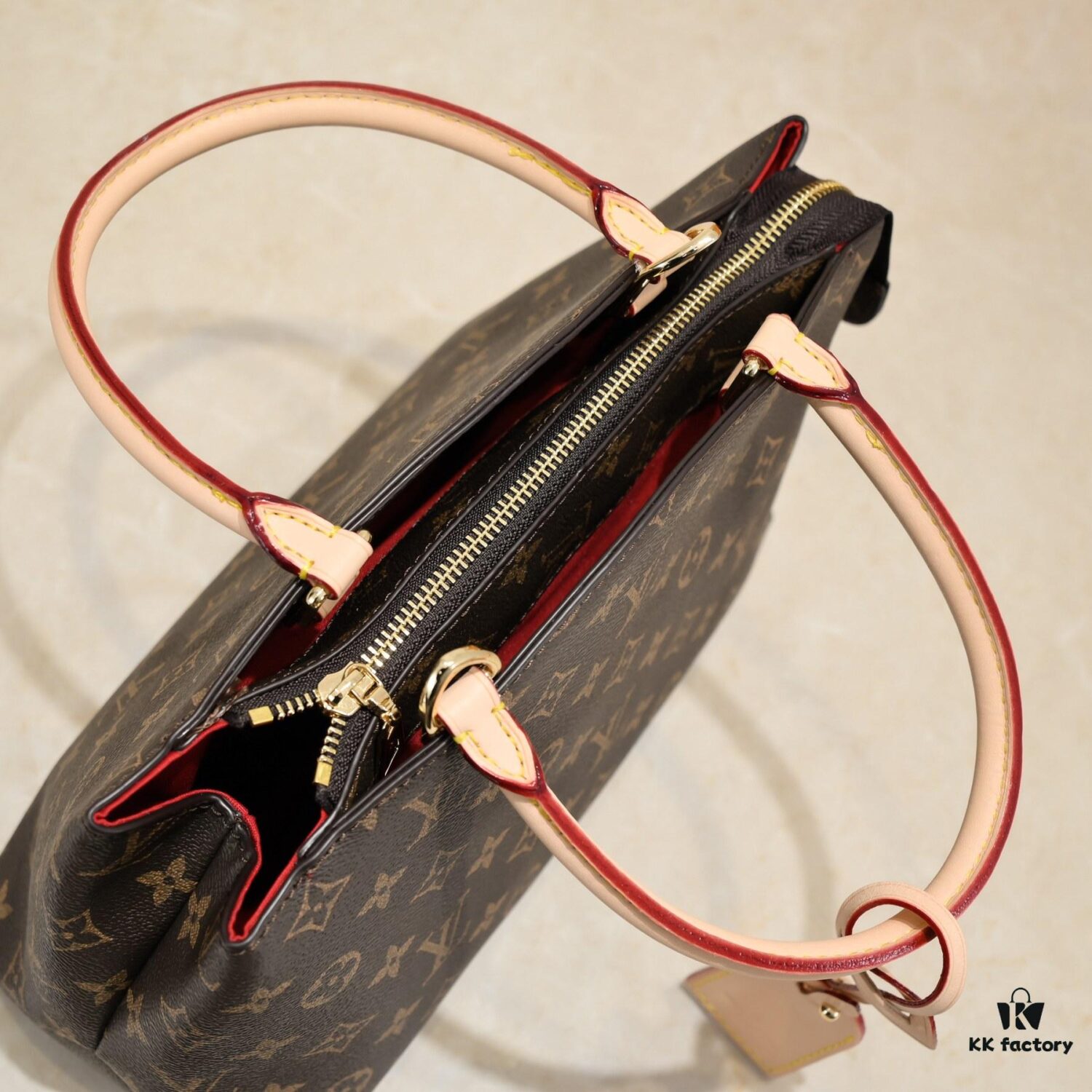 LV New Grand Palais MM 2021 Collection Louis Vuitton Trendy Fashion Shoulder Handbag in Calfskin Print, Size: 29-18-12.5