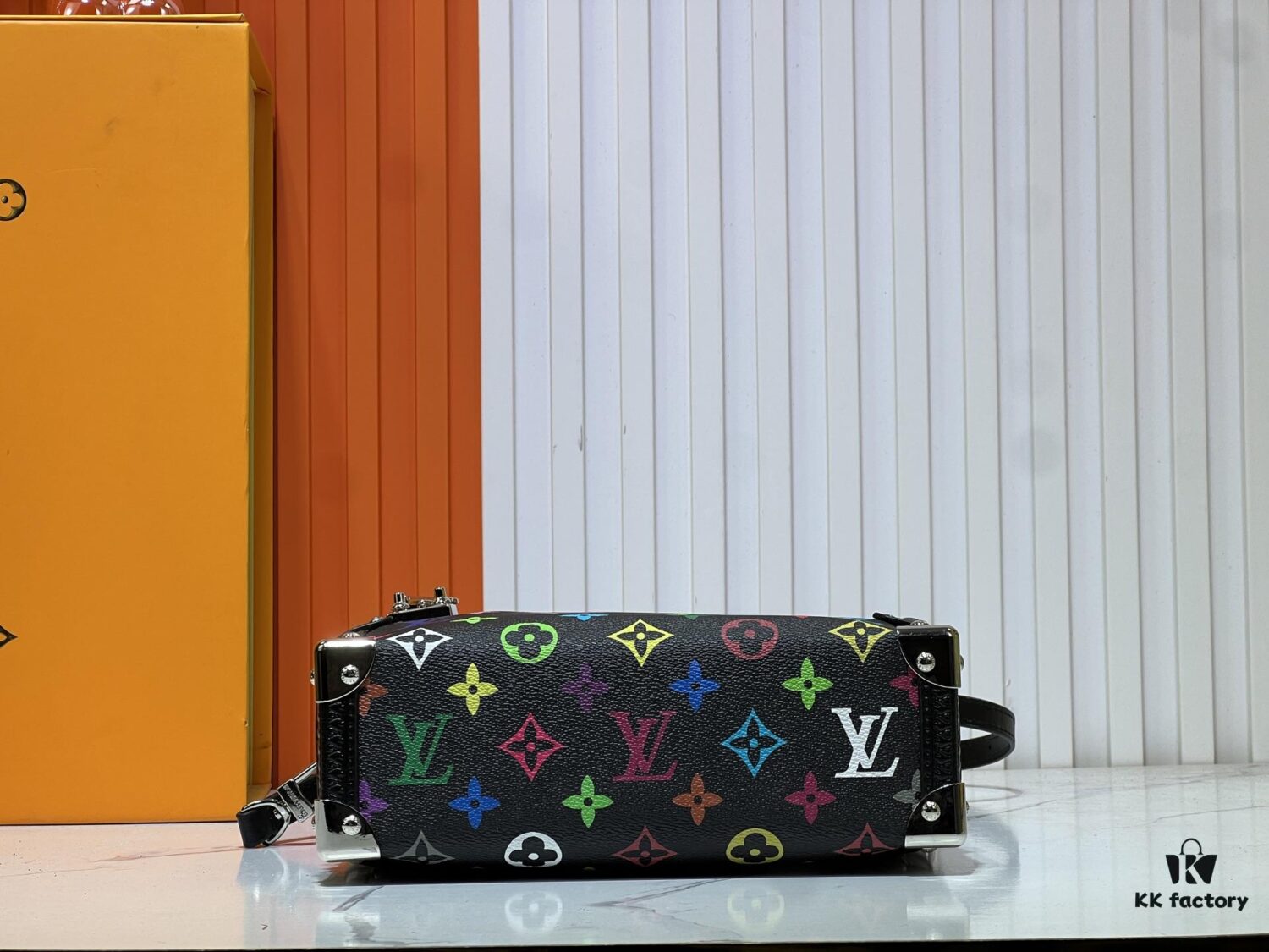 M14046 M46358 Black Tricolor White Tricolor Medium Side Trunk Bag