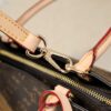 LV New Grand Palais MM 2021 Collection Louis Vuitton Trendy Fashion Shoulder Handbag in Calfskin Print, Size: 29-18-12.5