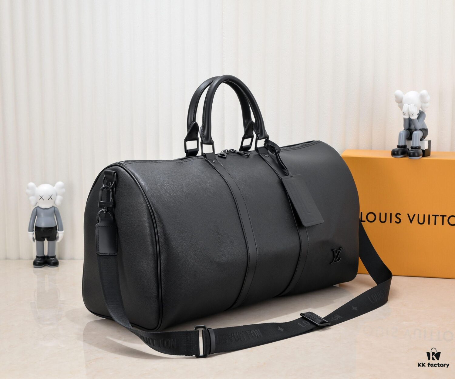 KEEPALL BANDOULIÈRE 50 Travel Bag in Black Grained Leather with Aerogram Design