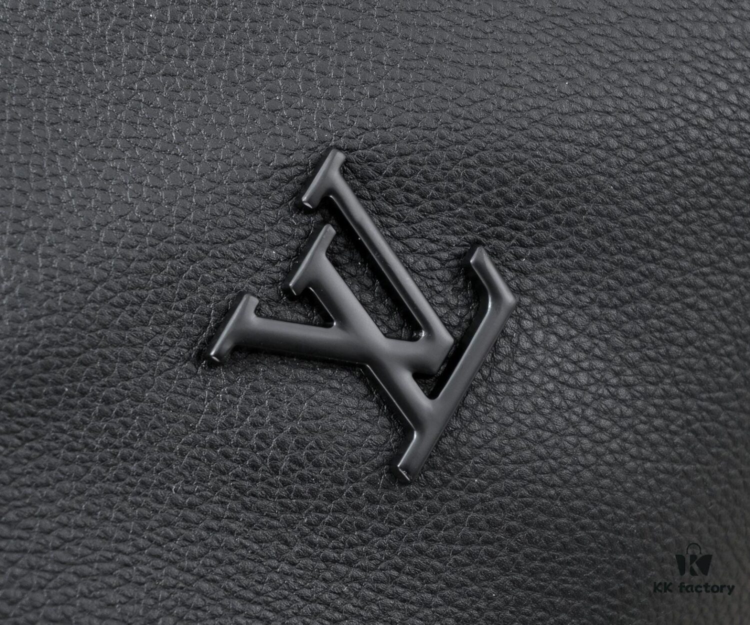 KEEPALL BANDOULIÈRE 50 Travel Bag in Black Grained Leather with Aerogram Design