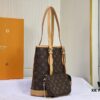 Vintage Yellow Skin High-Quality Original Style Louis Vuitton LV New Women's Shoulder Bag, Drum Bag M42238, Mother-and-Child Bag Design, Practical and Premium Craftsmanship, 23*26*16cm