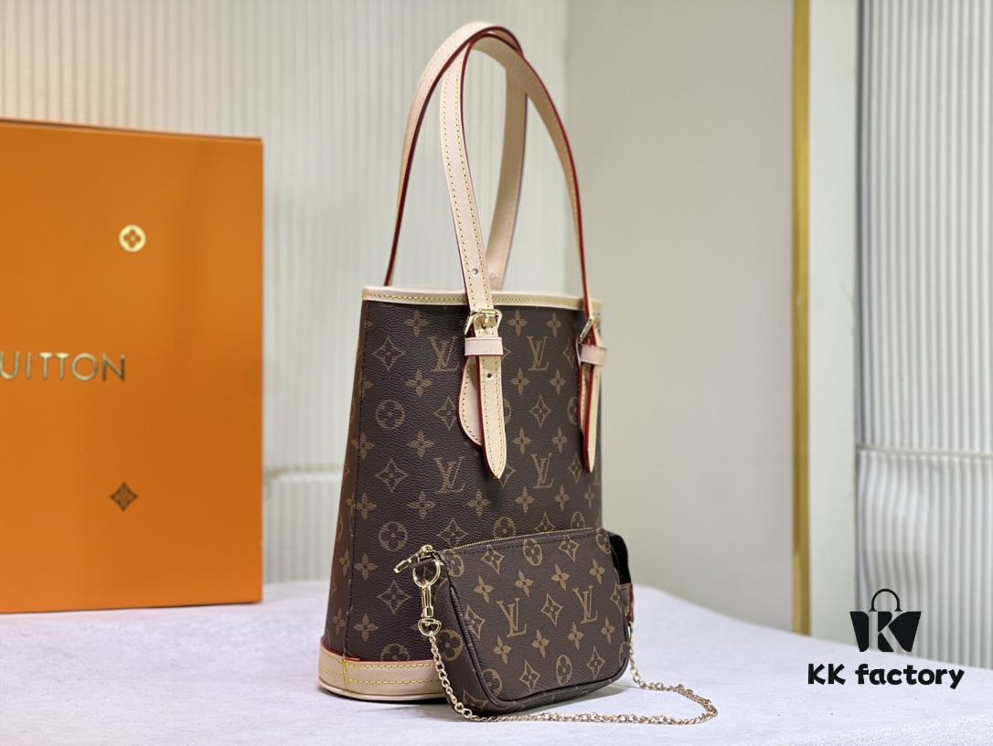 Color-Changing Yellow Leather Bag 🔥 Authentic Quality, High-End Craftsmanship, Excellent Reputation, Mother-and-Child Pouch Design, Extremely Practical, Louis Vuitton-Style Interior, Original Sample Cut, New LV Women's Shoulder Bag, Round Bucket Bag M42238, Size 23*26*16cm 💪💪💪