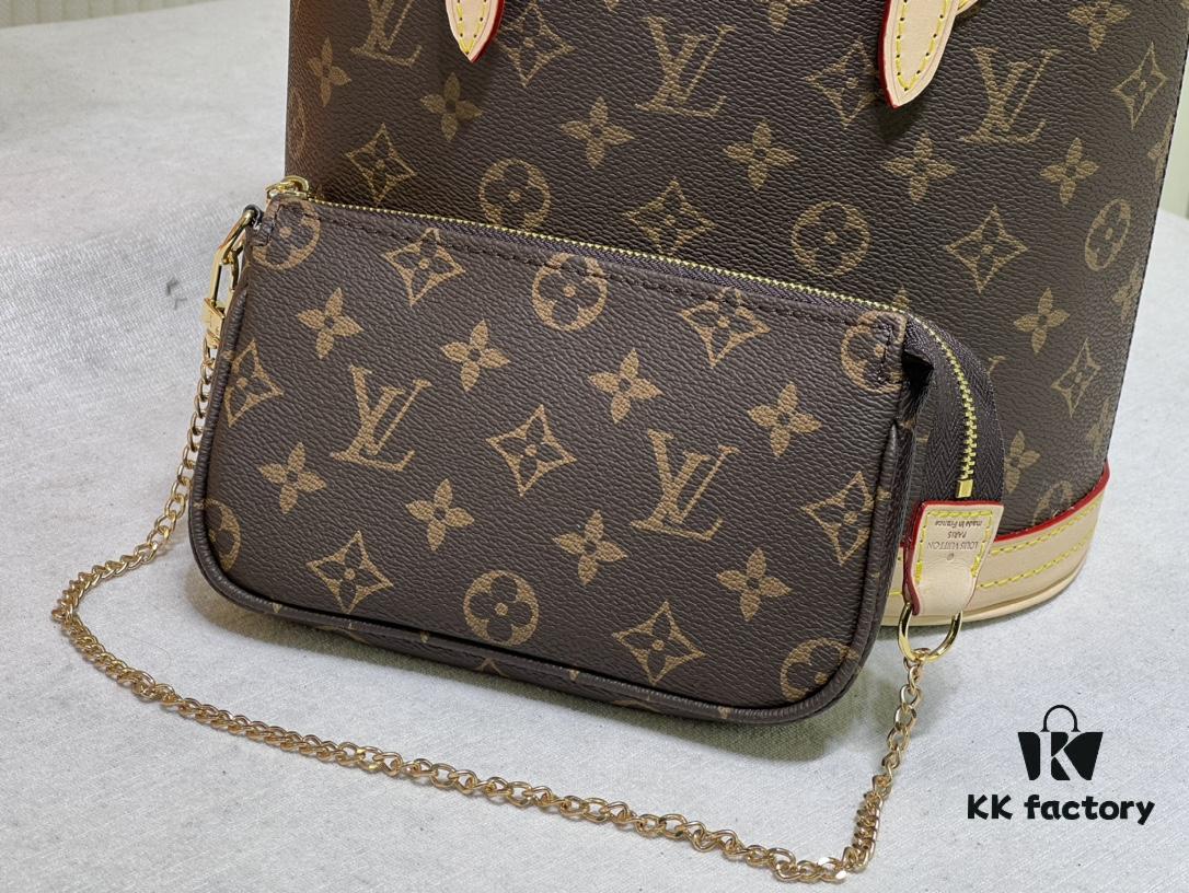 Color-Changing Yellow Leather Bag 🔥 Authentic Quality, High-End Craftsmanship, Excellent Reputation, Mother-and-Child Pouch Design, Extremely Practical, Louis Vuitton-Style Interior, Original Sample Cut, New LV Women's Shoulder Bag, Round Bucket Bag M42238, Size 23*26*16cm 💪💪💪