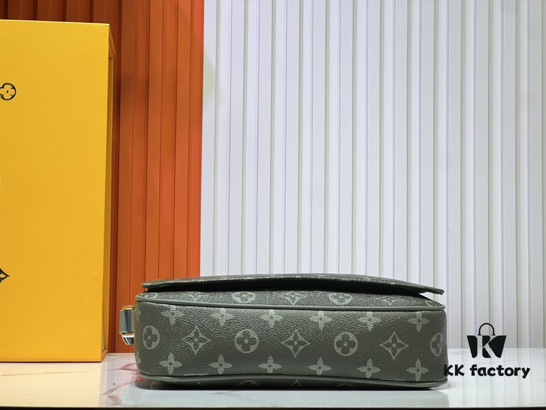 Upgraded M11593 M46255 Gradient Green Blue Exclusive Men's Free Shipping Messenger Bag District Small Messenger Bag