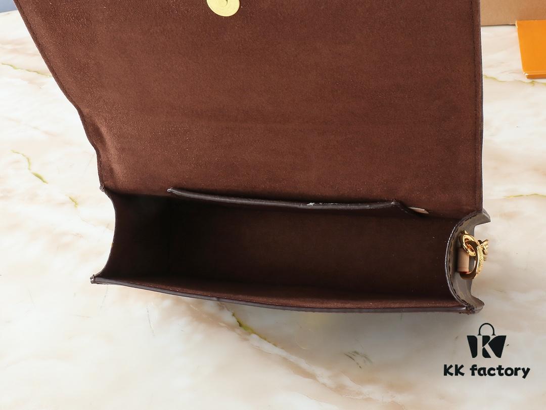 Upgraded Original Version [M82509 Monogram] Lily Wallet on Chain