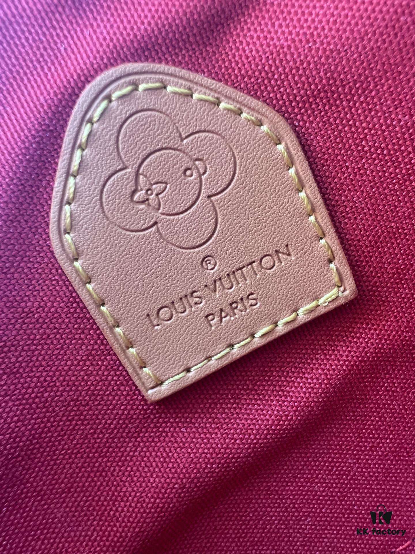 Upgraded Original 【Louis Vuitton Alma Nano Shell Bag】M82717 Monogram (Color-Changing Leather)