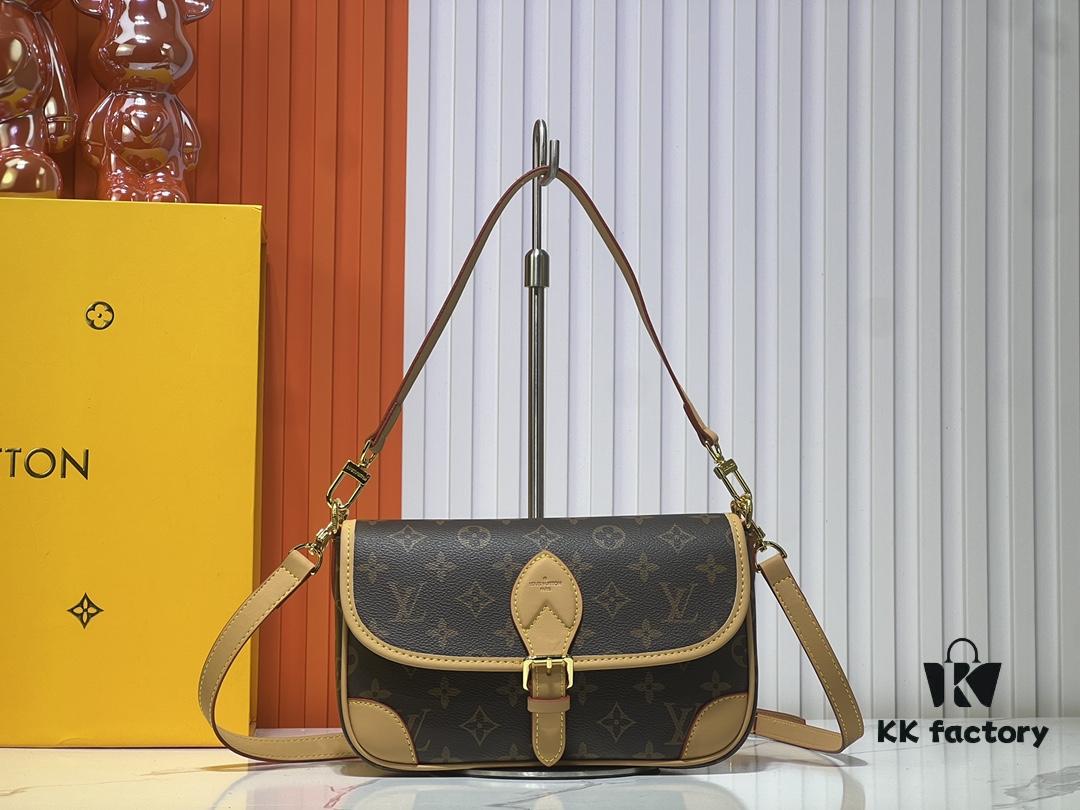 Diane Handbag M45985 Belt Reimagines 1990s Classic Design