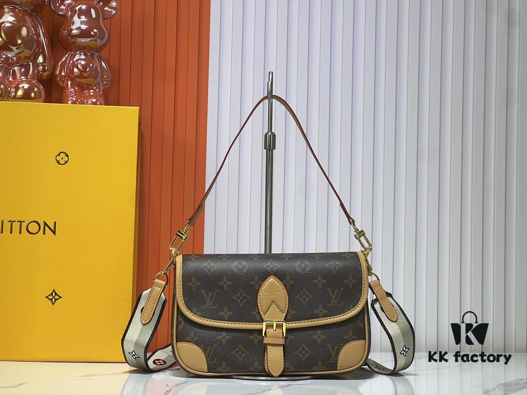 M45985 Webbing Diane Bag