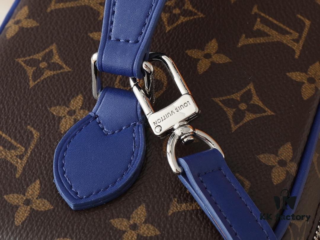 Upgraded Original ✨M42265 This style, inspired by the iconic Nice cosmetic pouch, is an elegant wash bag and a personalized choice for carrying essential beauty items. The hidden zip pocket inside the flap keeps particularly valuable personal belongings secure.