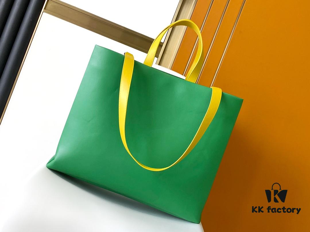 M24457 Yellow Green Blue Top Quality Original Order This Medium Shopper Handbag Draws Inspiration from Louis Vuitton's Shopping Bag Featuring 'Louis Vuitton' and 'Maison Fondée En 1854' Embossed on Soft Cowhide Leather with Top Handles and Detachable Shoulder Strap 40.0 x 32.0 x 16.0 cm (L x H x W)
