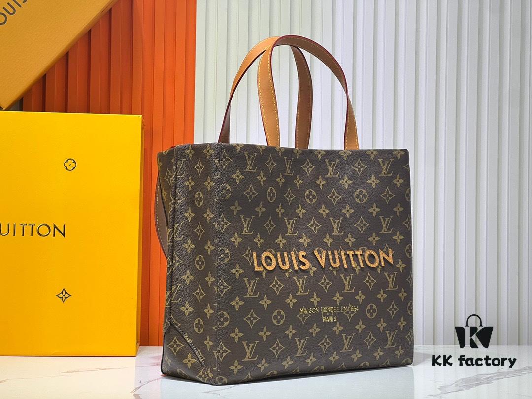 Medium-sized M24457 Shopper Bag