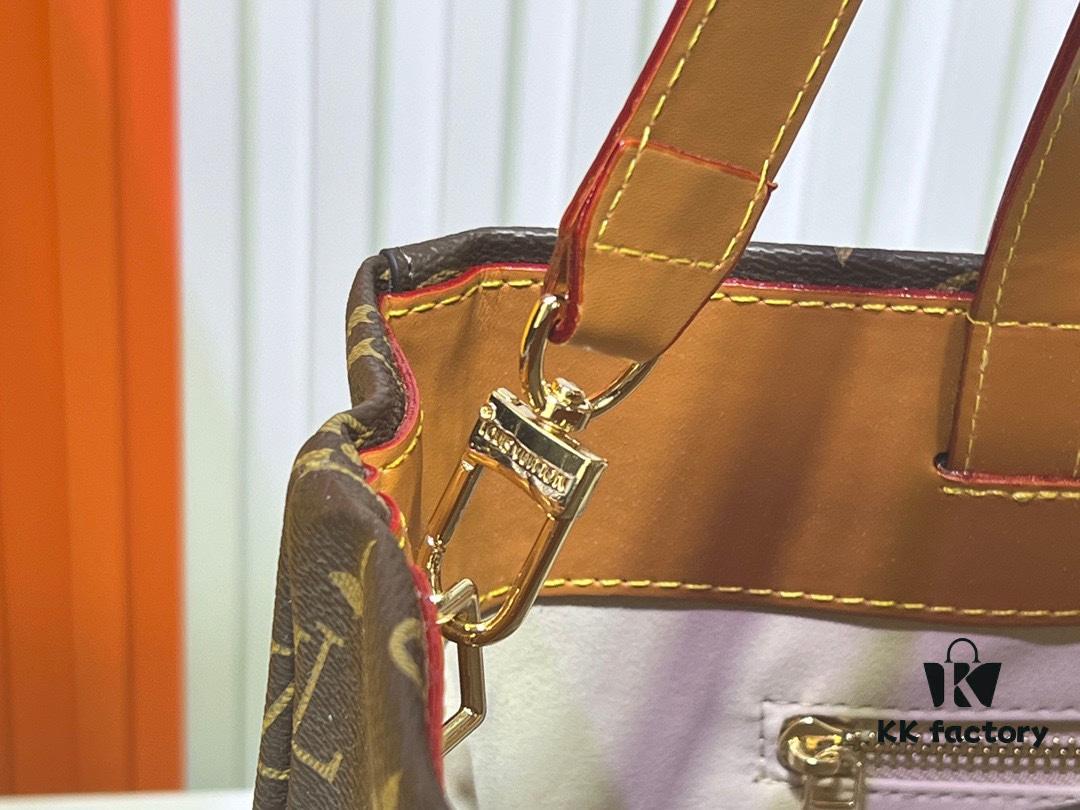 Medium-sized M24457 Shopper Bag