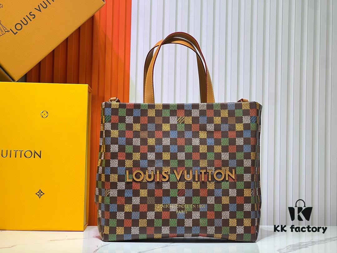 Medium Shopper Bag M24457