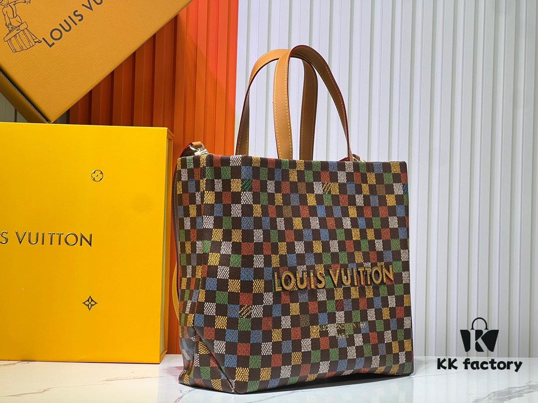 Medium Shopper Bag M24457