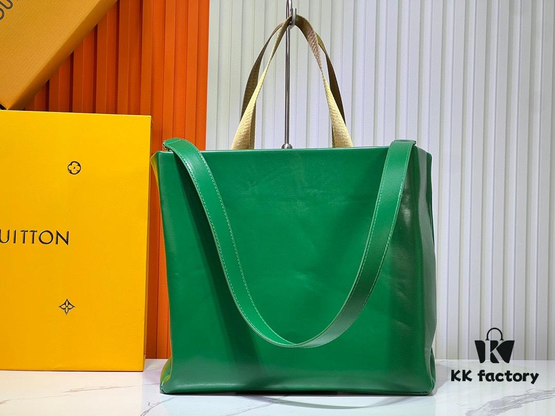 Medium Shopper Bag M24457