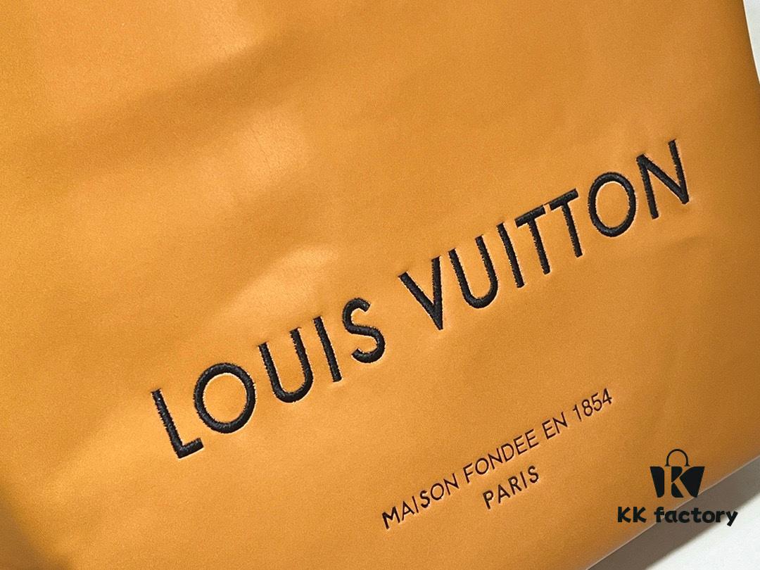 Medium Shopper Bag M24457