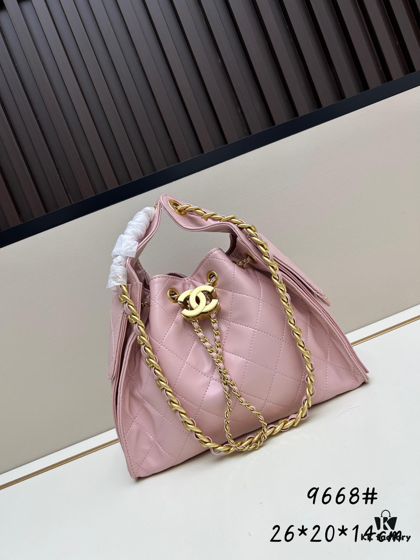 New Chanel 25 Handbag ||| The Rising 'Bag King' – The Chanel 25 Bag, the Latest It-Bag Following the 22 Bag!