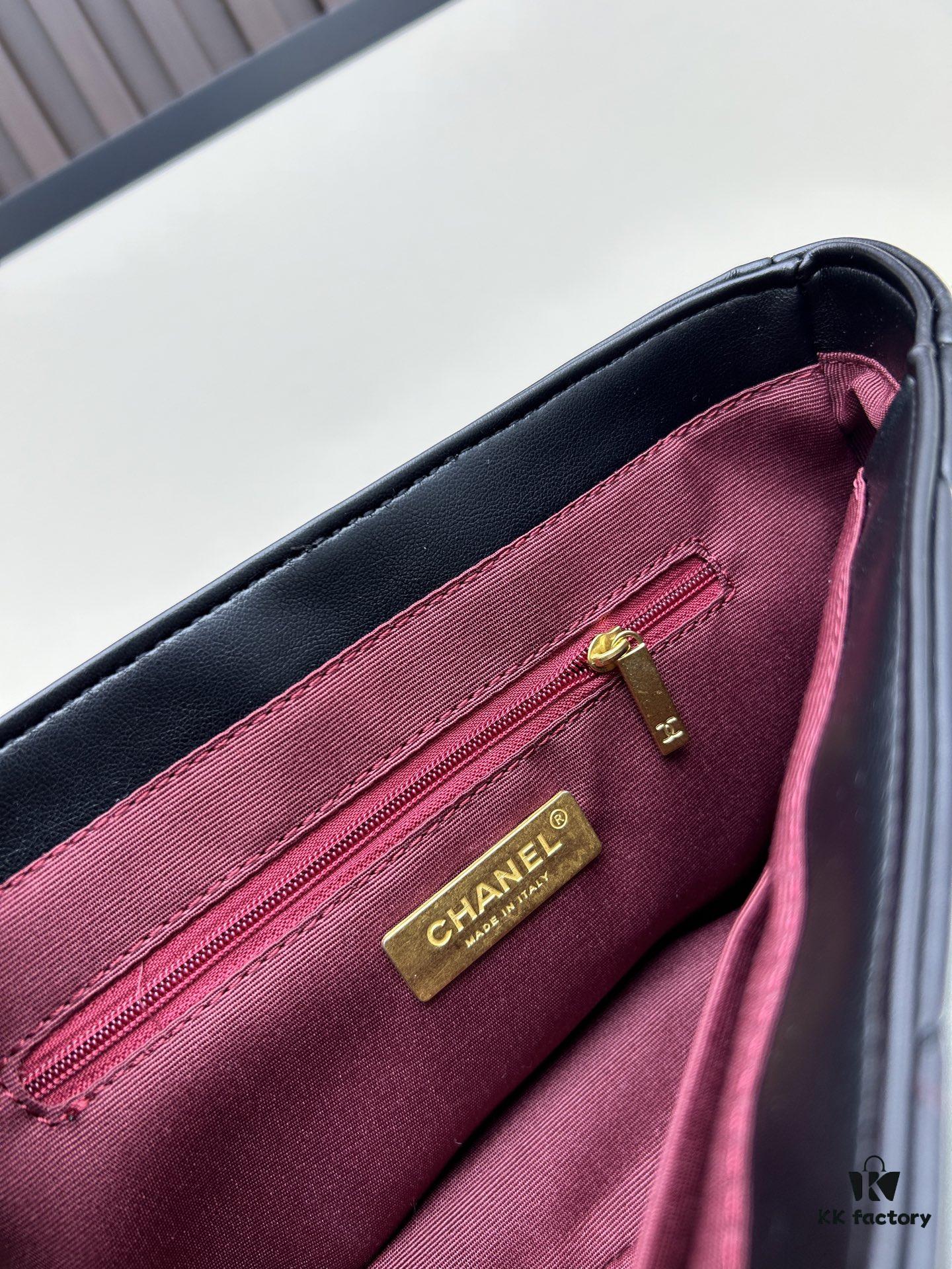 New Arrival with Box CHANEL Chanel Platinum White 19 Bag