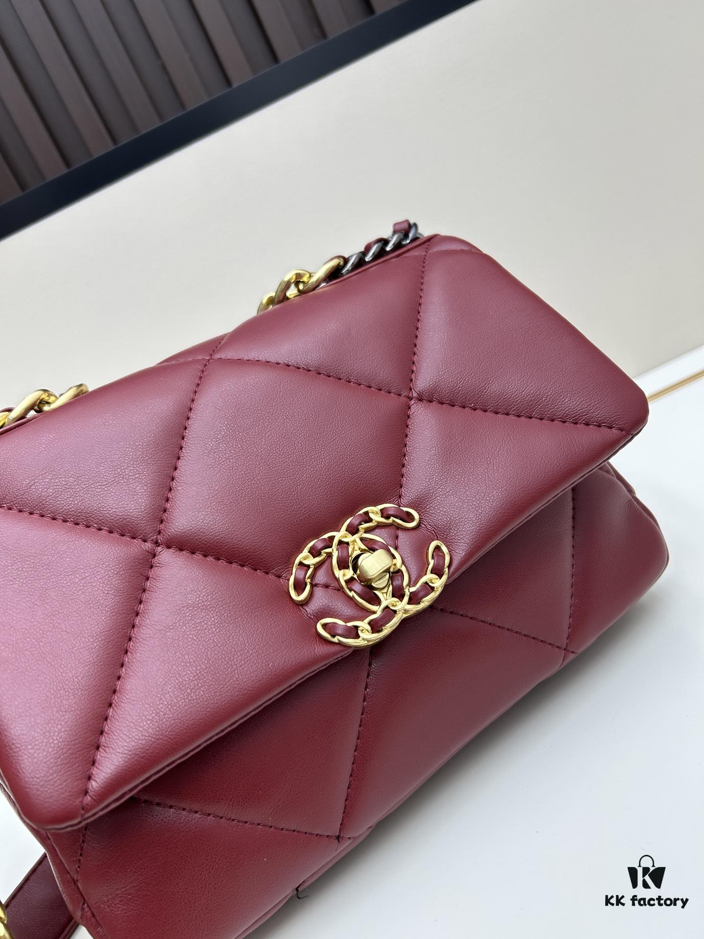 New Arrival with Box CHANEL Chanel Platinum White 19 Bag