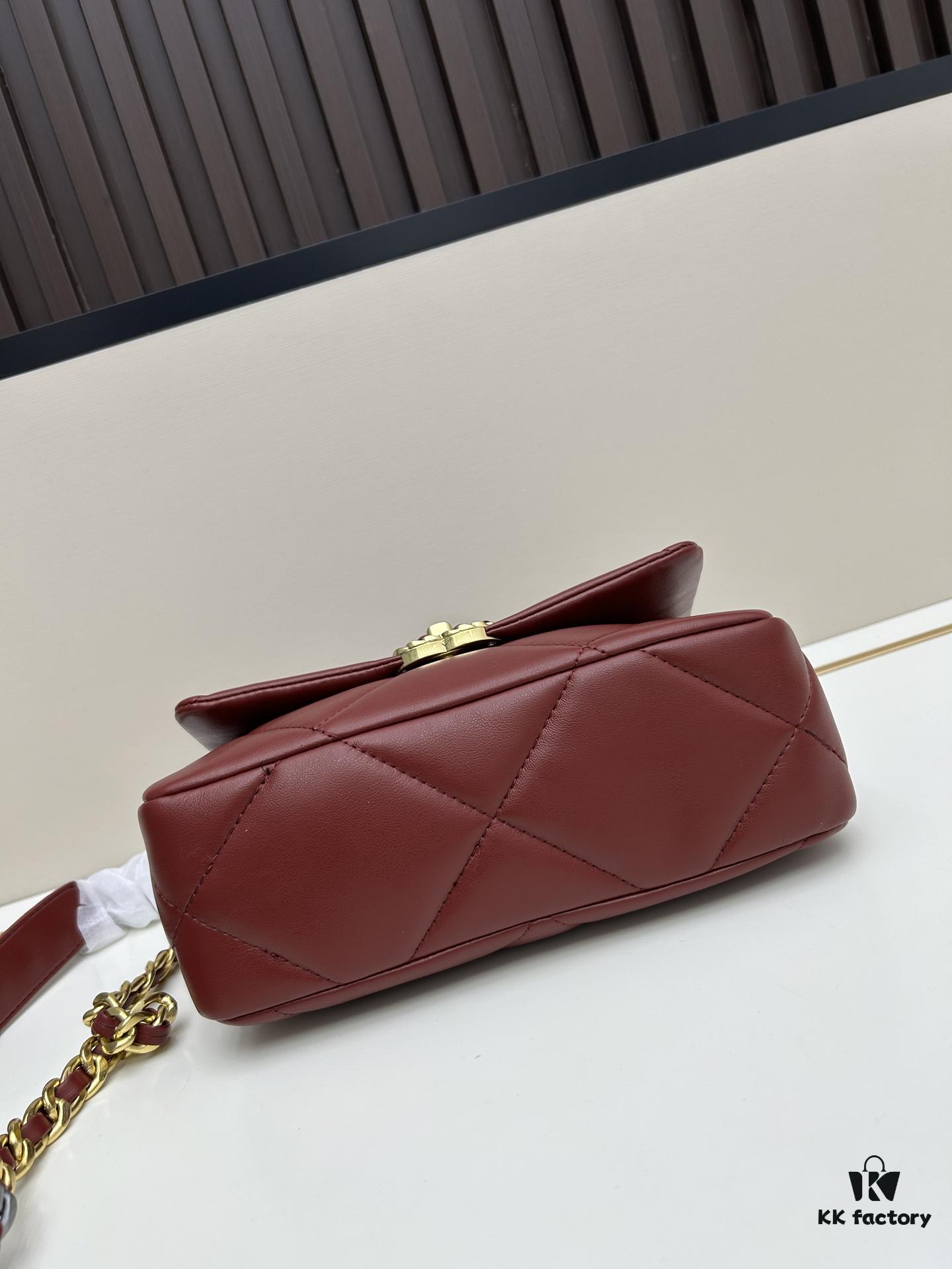 New Arrival with Box CHANEL Chanel Platinum White 19 Bag