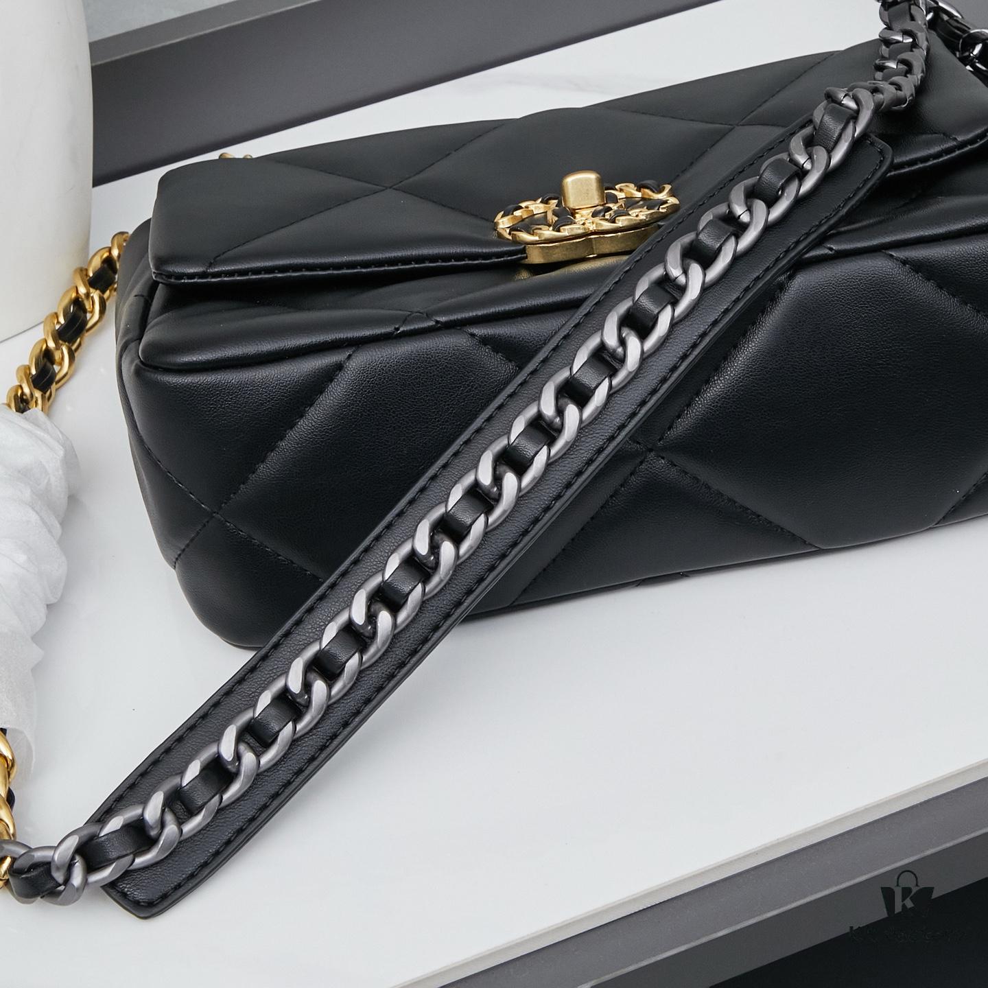 New Arrival with Box CHANEL Chanel Platinum White 19 Bag