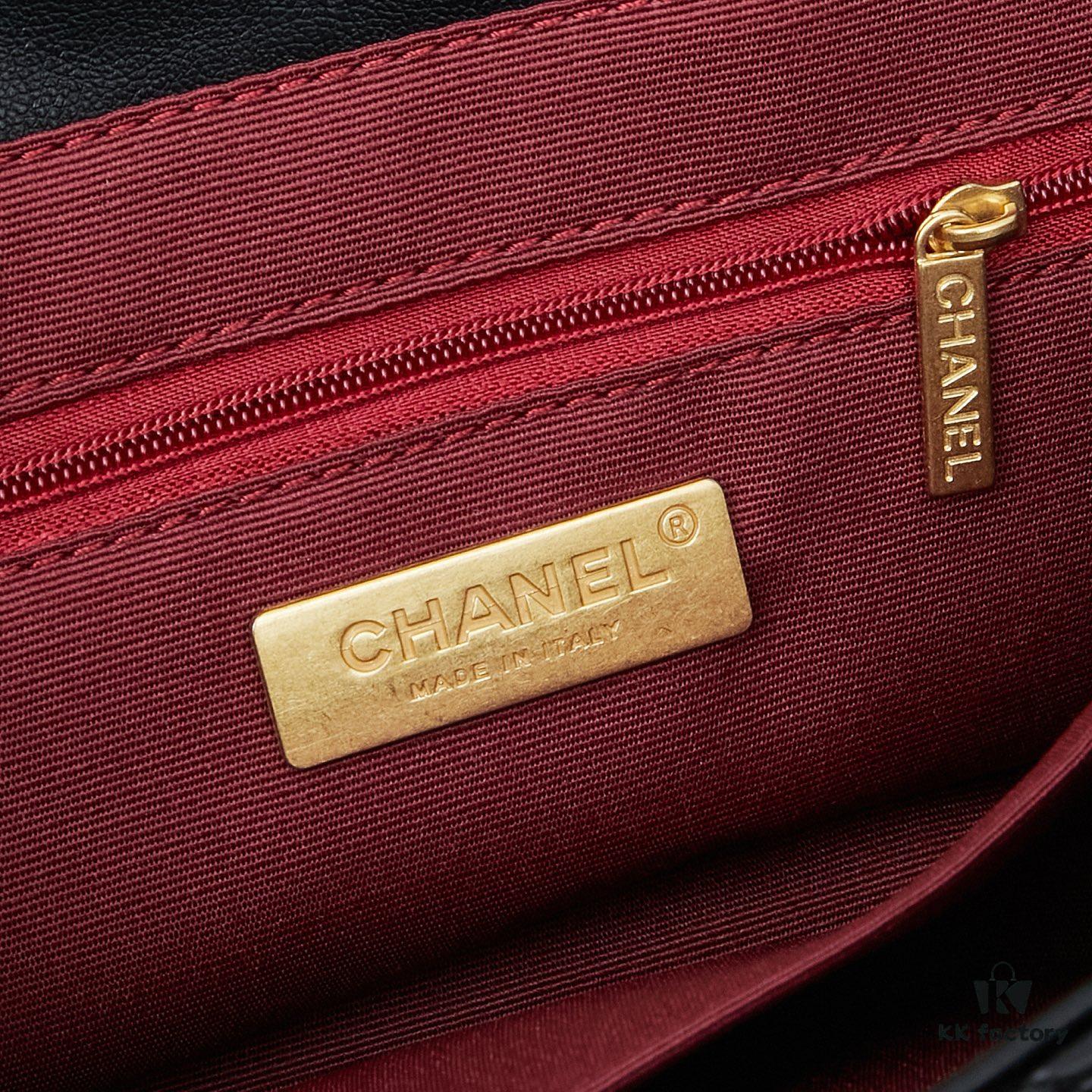 New Arrival with Box CHANEL Chanel Platinum White 19 Bag