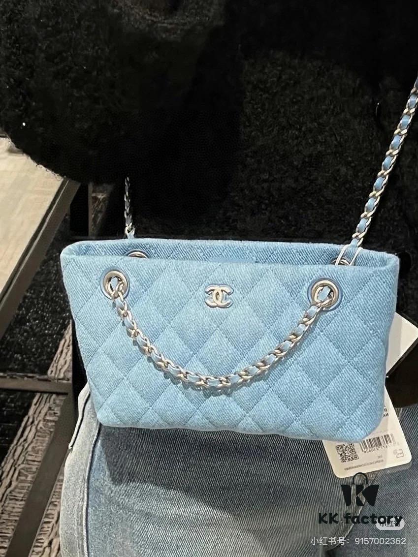 Chanel 25C Mini Tote Bag with Box - Over 10,000 Price Point, Stylish and Practical