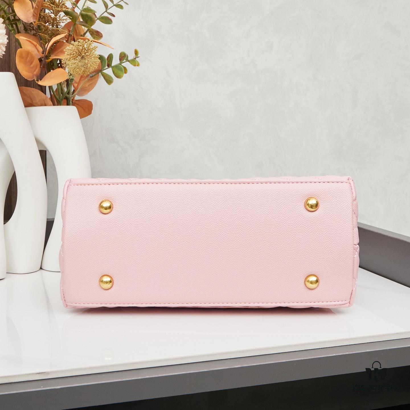 New Arrival with Box Chanel Coco Handle Black Calfskin Red Handle