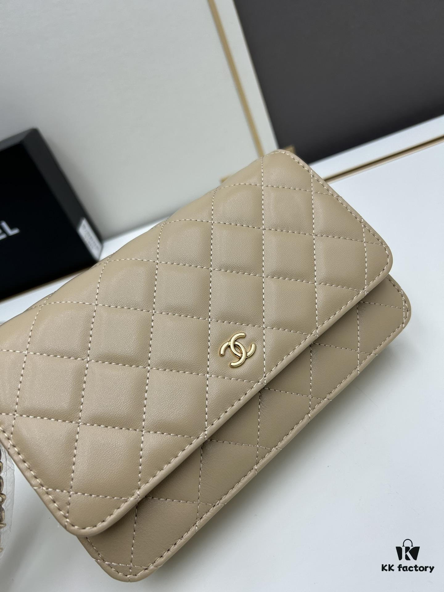 Chanel WOC Classic Fortune Bag with Box (33814 Lambskin) 🔔🔥 Adjustable Crossbody or Shoulder Strap, Chain Can Be Stored Inside for Clutch Use, Compact Yet Spacious, Interior with Card Slots, Zipper Compartment, and Coin Pocket, Small and Practical! Size: W19*H12*D4
