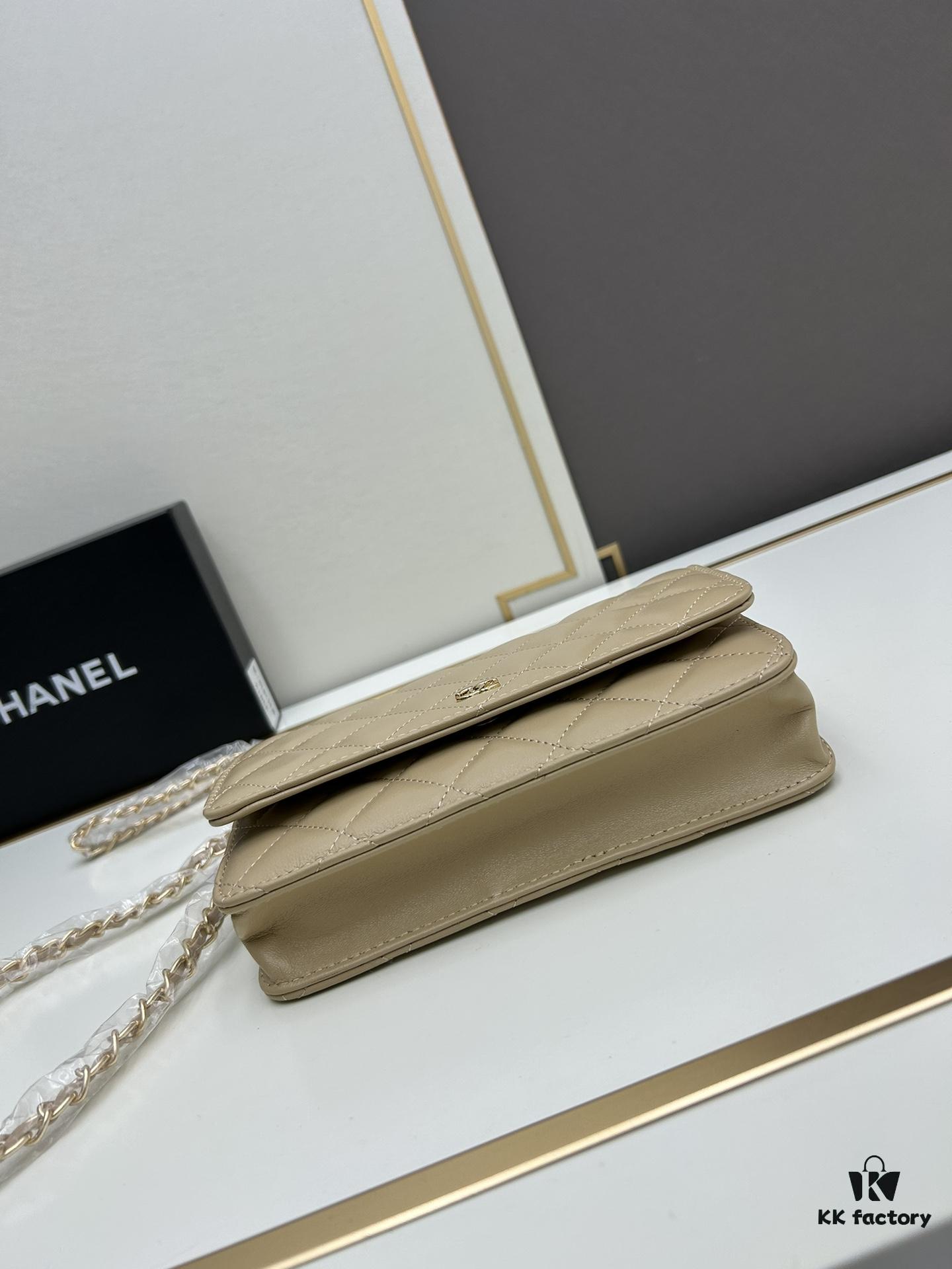 Chanel WOC Classic Fortune Bag with Box (33814 Lambskin) 🔔🔥 Adjustable Crossbody or Shoulder Strap, Chain Can Be Stored Inside for Clutch Use, Compact Yet Spacious, Interior with Card Slots, Zipper Compartment, and Coin Pocket, Small and Practical! Size: W19*H12*D4