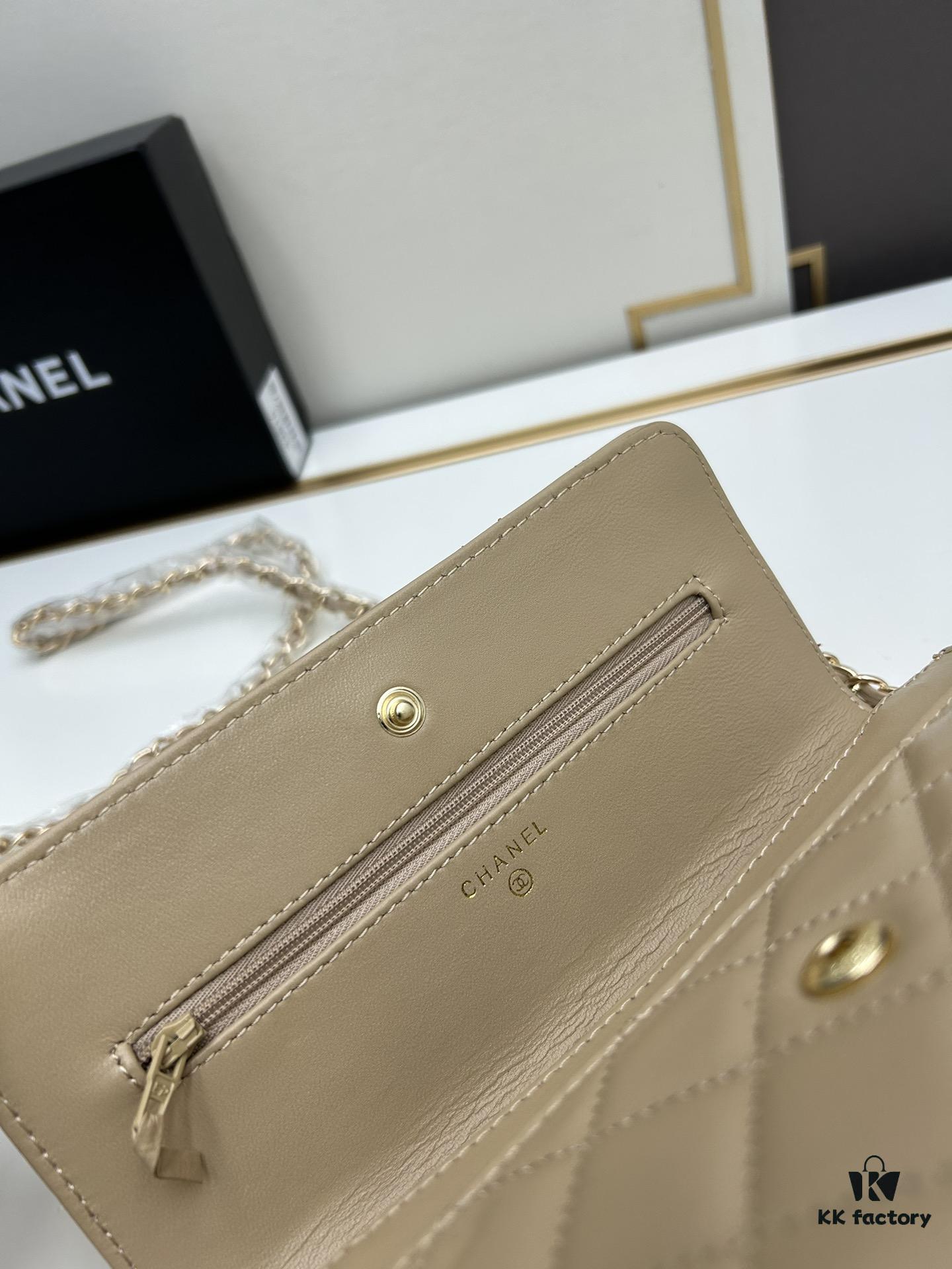 Chanel WOC Classic Fortune Bag with Box (33814 Lambskin) 🔔🔥 Adjustable Crossbody or Shoulder Strap, Chain Can Be Stored Inside for Clutch Use, Compact Yet Spacious, Interior with Card Slots, Zipper Compartment, and Coin Pocket, Small and Practical! Size: W19*H12*D4