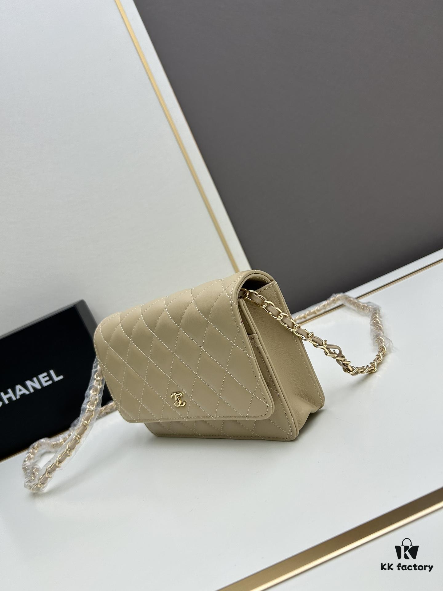 Chanel WOC Classic Fortune Bag with Box (33814 Lambskin) 🔔🔥 Adjustable Crossbody or Shoulder Strap, Chain Can Be Stored Inside for Clutch Use, Compact Yet Spacious, Interior with Card Slots, Zipper Compartment, and Coin Pocket, Small and Practical! Size: W19*H12*D4