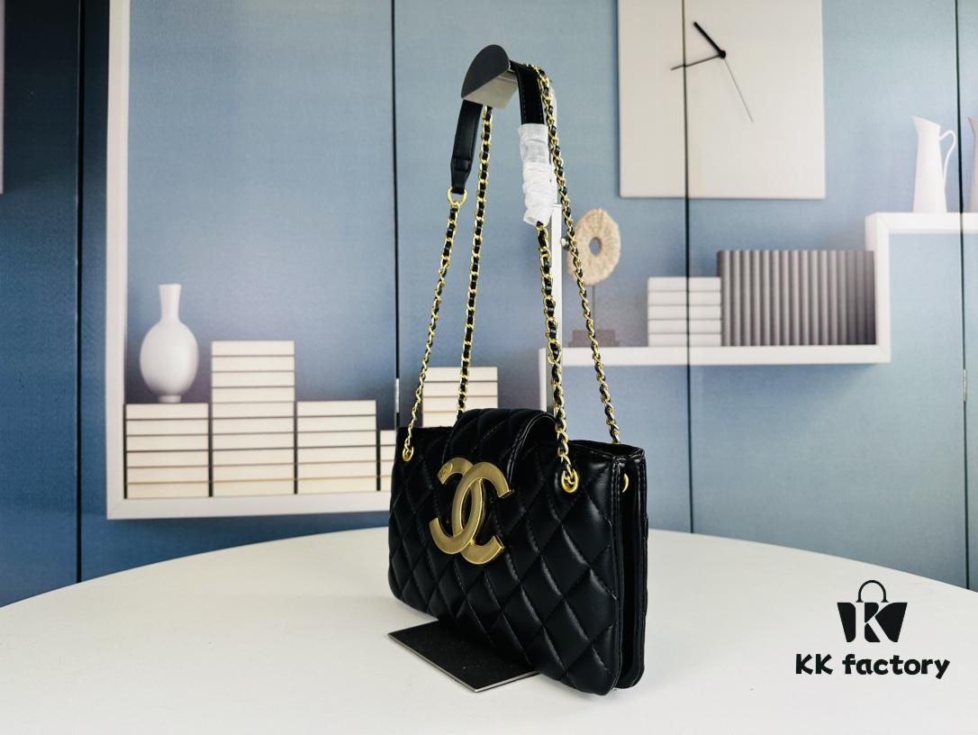 New Arrival Large 210 Small 200 4W+ Likes Chanel 24C Retro Oversized Logo Horizontal Chain Bag