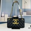 New Arrival Large 210 Small 200 4W+ Likes Chanel 24C Retro Oversized Logo Horizontal Chain Bag