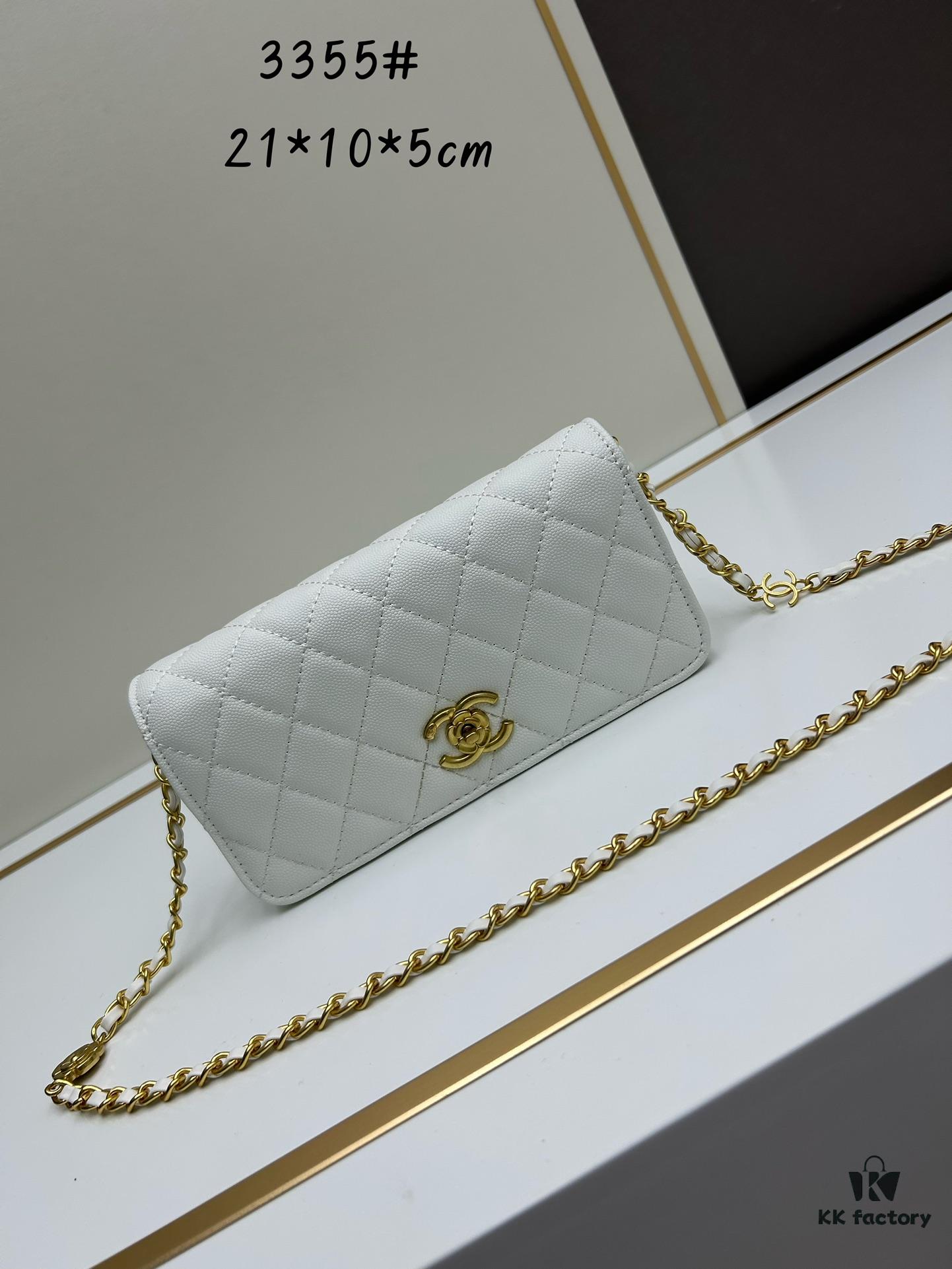 New Arrival Today's Recommendation 🌸 CHANEL 23K Camellia Clasp Underarm Bag WOC