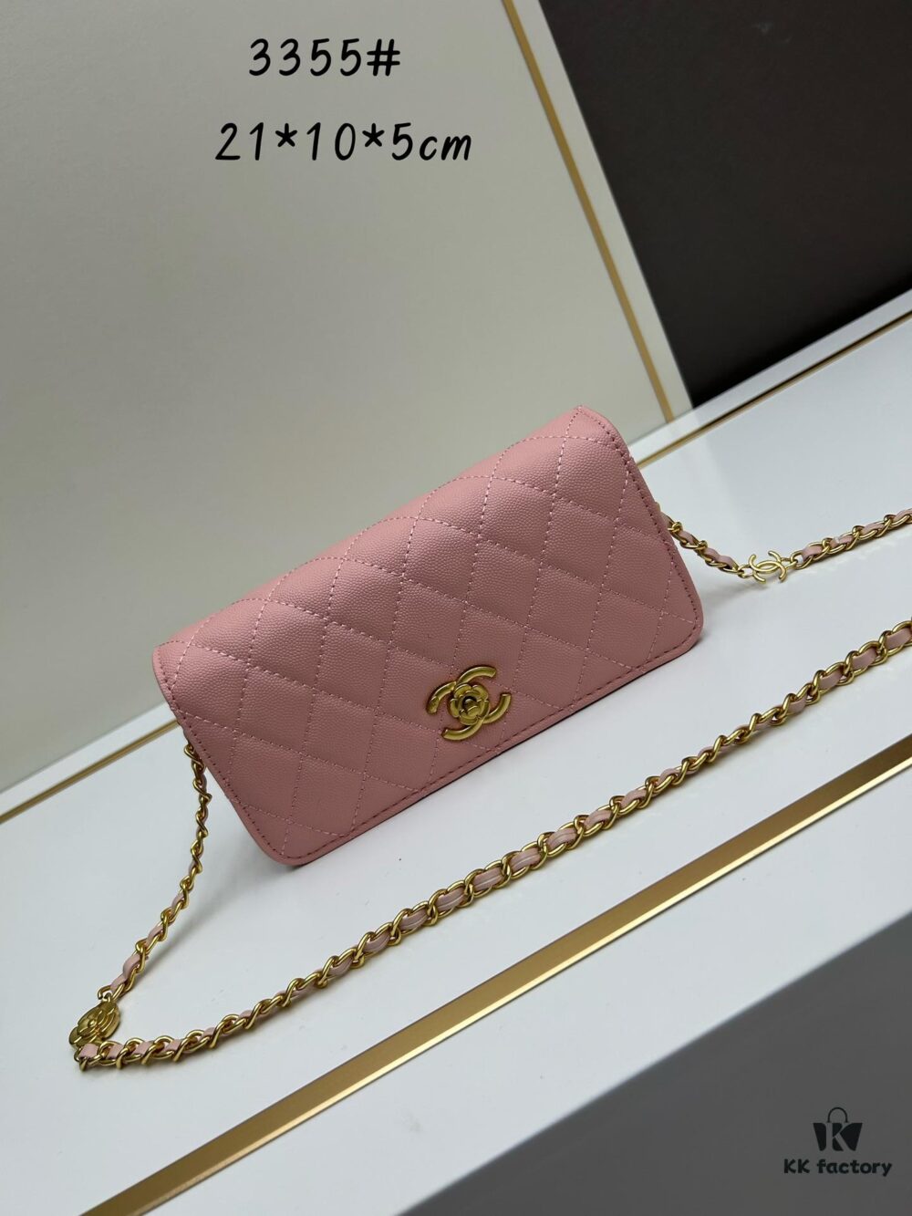 New Arrival Today's Recommendation 🌸 CHANEL 23K Camellia Clasp Underarm Bag