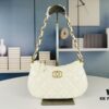 New Chanel 23K | This Season's Must-Have Hobo Shoulder Bag